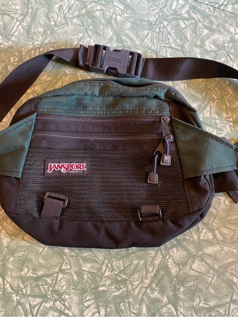 Nice Vintage Green & Black Jansport Hip/Fanny Pack